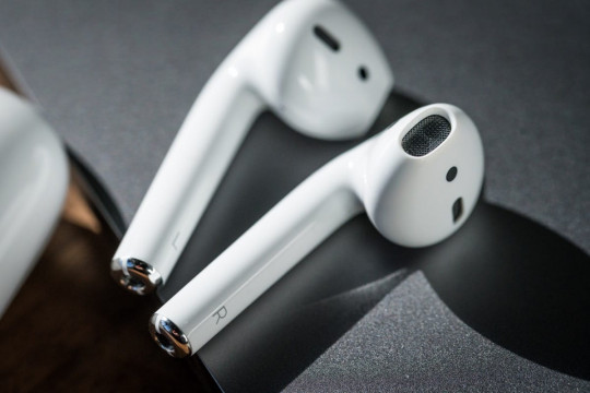 Замена аккумулятора AirPods